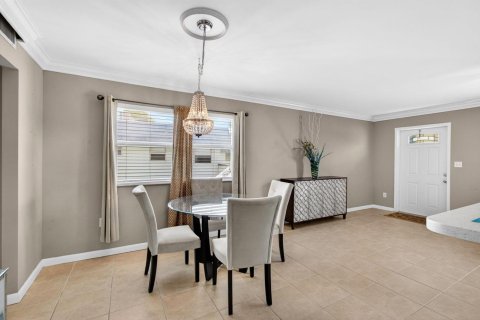 Condo in Delray Beach, Florida, 1 bedroom № 2247058 - photo 28