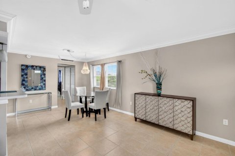 Condo in Delray Beach, Florida, 1 bedroom № 2247058 - photo 14