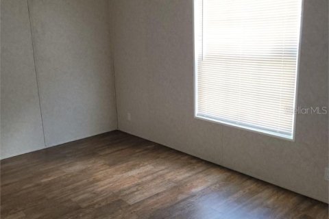 Снять в аренду квартиру в Лейкленд, Флорида 5 комнат, 200.67м2, № 1751302 - фото 11