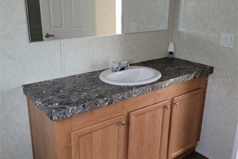 Снять в аренду квартиру в Лейкленд, Флорида 5 комнат, 200.67м2, № 1751302 - фото 2