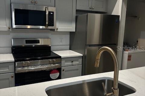 Condo in Orlando, Florida, 2 bedrooms № 2148408 - photo 16