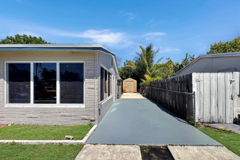 Casa en venta en Hollywood, Florida, 2 dormitorios, 88.07 m2 № 2250518 - foto 4