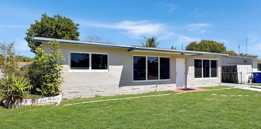 Casa en Hollywood, Florida 2 dormitorios, 88.07 m2 № 2250518