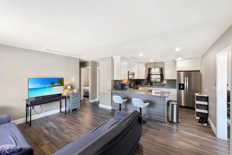 Casa en venta en Hollywood, Florida, 2 dormitorios, 88.07 m2 № 2250518 - foto 10