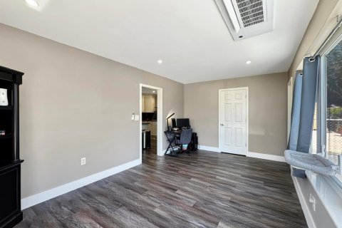 Casa en venta en Hollywood, Florida, 2 dormitorios, 88.07 m2 № 2250518 - foto 23