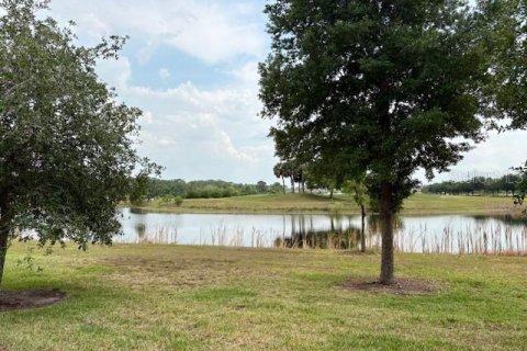 House in Saint Cloud, Florida 4 bedrooms, 236.62 sq.m. № 1688269 - photo 22
