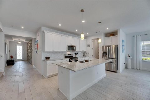 Villa ou maison à vendre à Apollo Beach, Floride: 4 chambres, 257.71 m2 № 1656795 - photo 4
