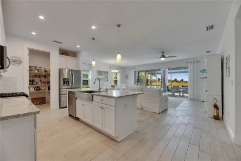 Villa ou maison à vendre à Apollo Beach, Floride: 4 chambres, 257.71 m2 № 1656795 - photo 30