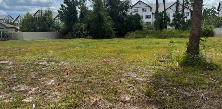 Land in Daytona Beach, Florida № 2104125