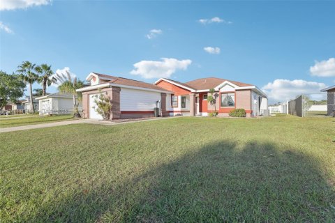 Купить виллу или дом в Киссимми, Флорида 3 спальни, 123.19м2, № 1969486 - фото 5