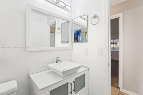 Купить виллу или дом в Киссимми, Флорида 3 спальни, 123.19м2, № 1969486 - фото 20