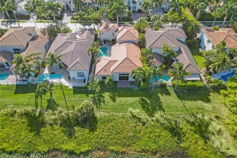 Villa ou maison à vendre à Delray Beach, Floride: 5 chambres, 422.05 m2 № 1954021 - photo 4