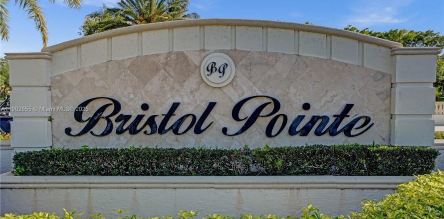 Villa ou maison à Delray Beach, Floride 5 chambres, 422.05 m2 № 1954021