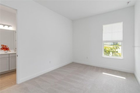 House in Orlando, Florida 4 bedrooms, 325.53 sq.m. № 1572342 - photo 27