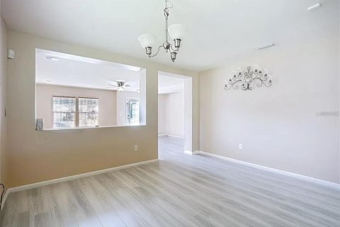 House in Jacksonville, Florida 3 bedrooms, 177.26 sq.m. № 1816108 - photo 14