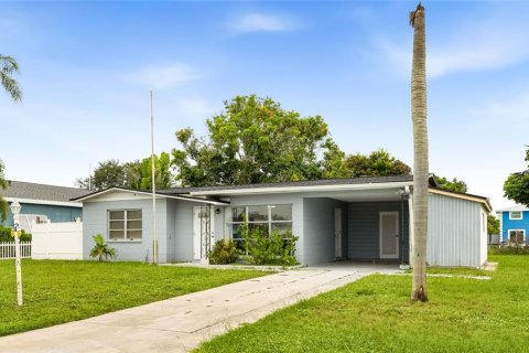 Villa ou maison à vendre à Bradenton, Floride: 2 chambres, 74.97 m2 № 2408957 - photo 6