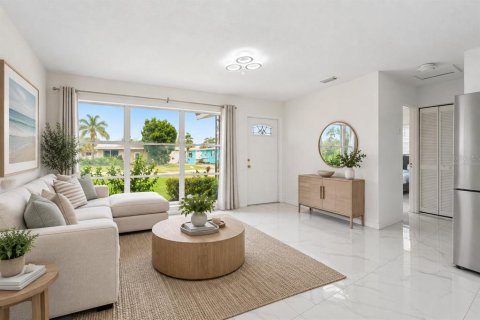 Villa ou maison à vendre à Bradenton, Floride: 2 chambres, 74.97 m2 № 2408957 - photo 8