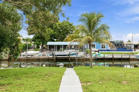 Villa ou maison à vendre à Bradenton, Floride: 2 chambres, 74.97 m2 № 2408957 - photo 30