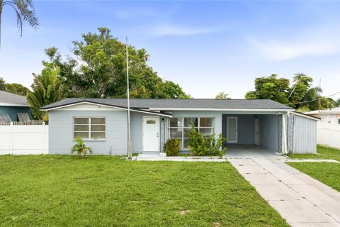 Villa ou maison à vendre à Bradenton, Floride: 2 chambres, 74.97 m2 № 2408957 - photo 5