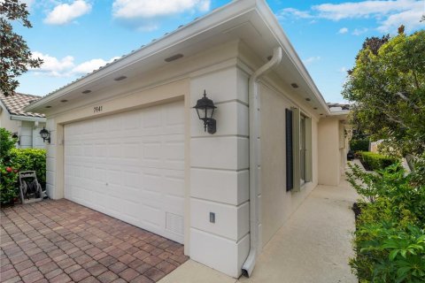 Villa ou maison à vendre à Sarasota, Floride: 2 chambres, 157.28 m2 № 1675655 - photo 1