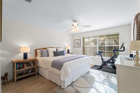 Villa ou maison à vendre à Sarasota, Floride: 2 chambres, 157.28 m2 № 1675655 - photo 18