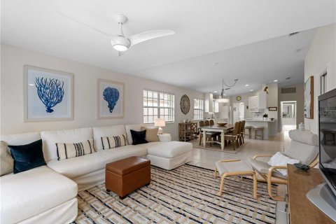 Villa ou maison à vendre à Sarasota, Floride: 2 chambres, 157.28 m2 № 1675655 - photo 16