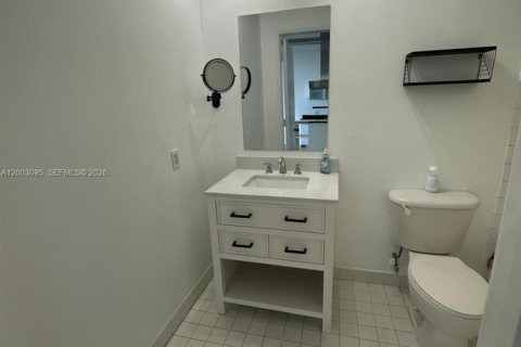 Copropriété à louer à Miami, Floride: 2 chambres, 80.55 m2 № 2066492 - photo 4