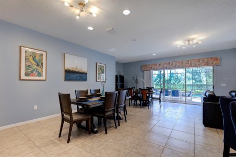House in Kissimmee, Florida 9 bedrooms, 407.93 sq.m. № 1354277 - photo 5
