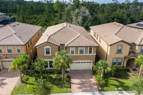 House in Kissimmee, Florida 9 bedrooms, 407.93 sq.m. № 1354277 - photo 30