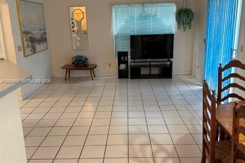 Casa en venta en Port St. Lucie, Florida, 3 dormitorios, 151.34 m2 № 2078112 - foto 15