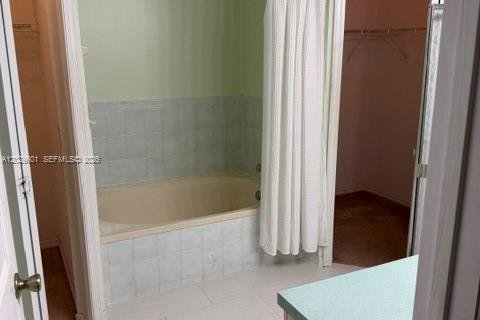 Casa en venta en Port St. Lucie, Florida, 3 dormitorios, 151.34 m2 № 2078112 - foto 11