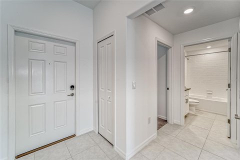 Casa en alquiler en Riverview, Florida, 3 dormitorios, 143.07 m2 № 1918829 - foto 18