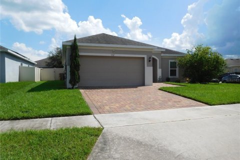 House in Kissimmee, Florida 3 bedrooms, 155.61 sq.m. № 2320937 - photo 19