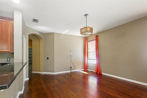 House in Tampa, Florida 4 bedrooms, 238.48 sq.m. № 1663256 - photo 11