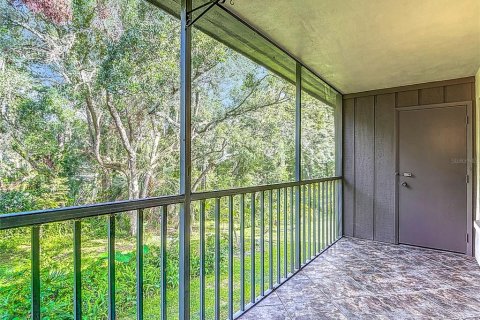 Condo in Temple Terrace, Florida, 2 bedrooms  № 1827940 - photo 7