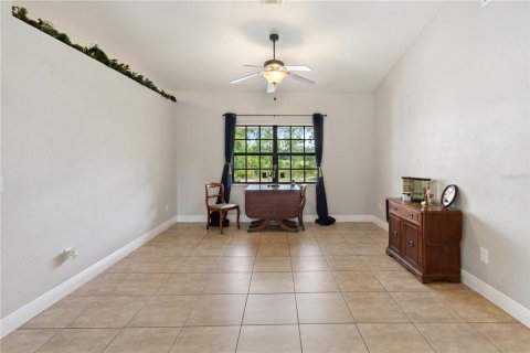 House in Frostproof, Florida 4 bedrooms, 188.22 sq.m. № 1517065 - photo 12