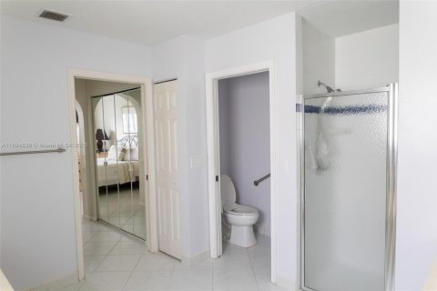 House in Boynton Beach, Florida 3 bedrooms, 173.73 sq.m. № 1708236 - photo 14