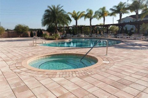 Townhouse in Kissimmee, Florida 3 bedrooms, 120.77 sq.m. № 2144942 - photo 18