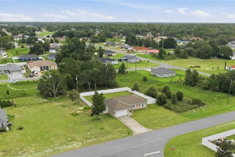 House in Ocala, Florida 3 bedrooms, 123.28 sq.m. № 2107792 - photo 4