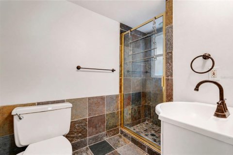 Casa en venta en Orlando, Florida, 4 dormitorios, 194.72 m2 № 2297173 - foto 20