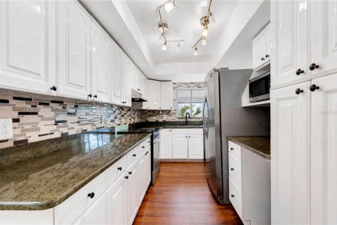 Casa en venta en Orlando, Florida, 4 dormitorios, 194.72 m2 № 2297173 - foto 8