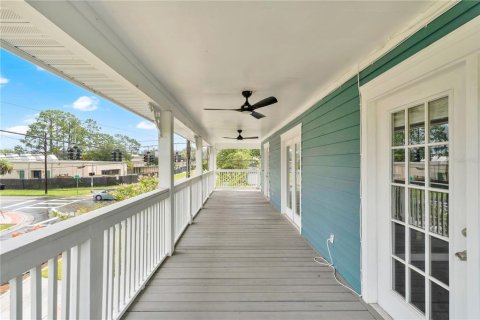 Casa en venta en Orlando, Florida, 4 dormitorios, 194.72 m2 № 2297173 - foto 30