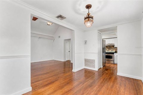 Casa en venta en Orlando, Florida, 4 dormitorios, 194.72 m2 № 2297173 - foto 10