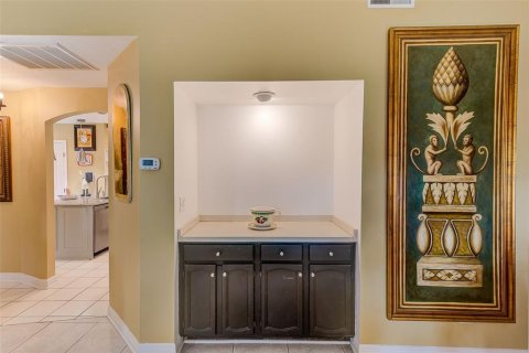 Condo in Palm Harbor, Florida, 2 bedrooms  № 1900917 - photo 21