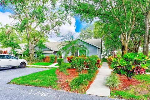 Condo in Palm Harbor, Florida, 2 bedrooms  № 1900917 - photo 3