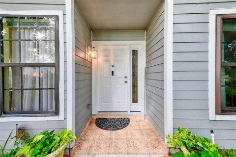 Condo in Palm Harbor, Florida, 2 bedrooms  № 1900917 - photo 4