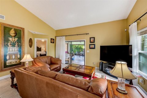 Condo in Palm Harbor, Florida, 2 bedrooms  № 1900917 - photo 5