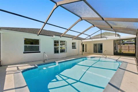 Villa ou maison à vendre à Spring Hill, Floride: 3 chambres, 141.86 m2 № 2420356 - photo 2