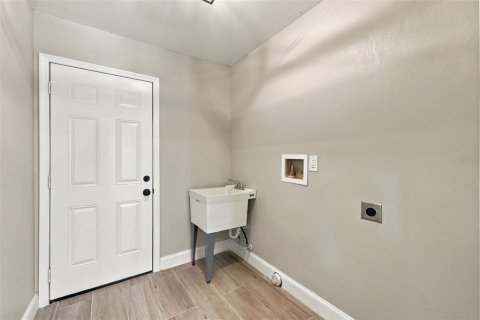 Villa ou maison à vendre à Spring Hill, Floride: 3 chambres, 141.86 m2 № 2420356 - photo 28