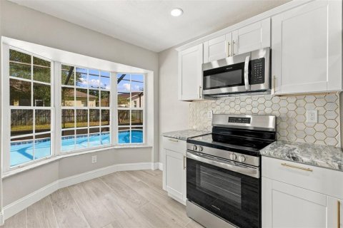 Villa ou maison à vendre à Spring Hill, Floride: 3 chambres, 141.86 m2 № 2420356 - photo 7